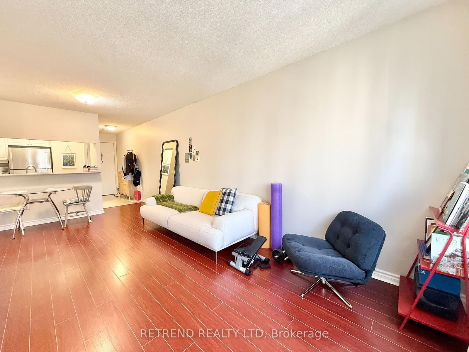 18 Sommerset Way, Unit 1011 thumbnail 8