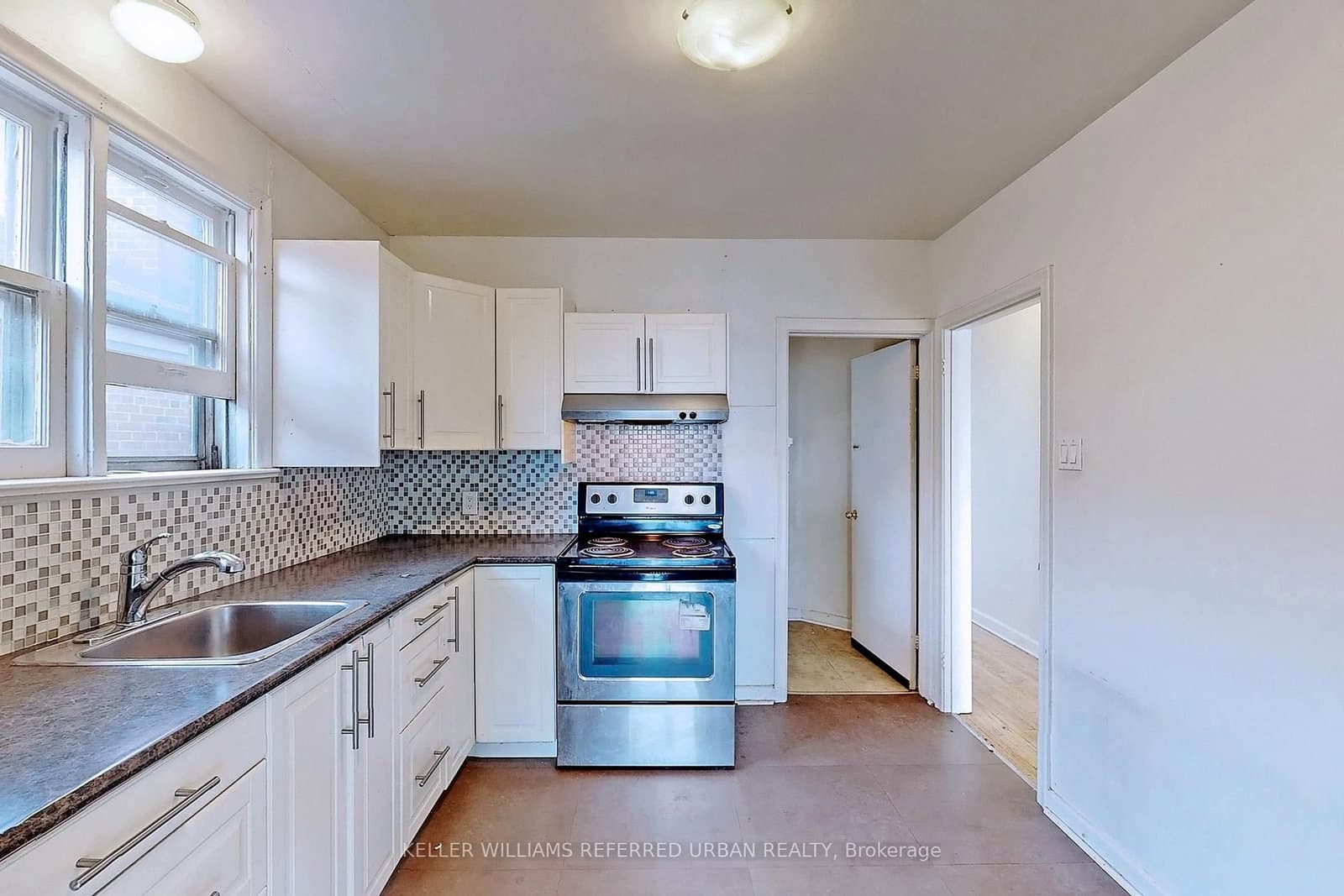 80 Lanark Avenue thumbnail 10