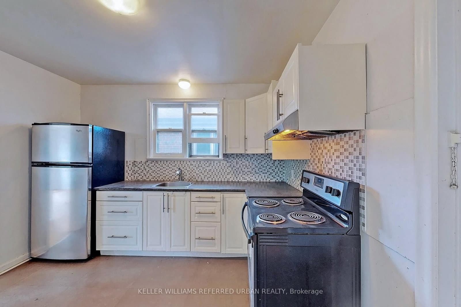80 Lanark Avenue thumbnail 11