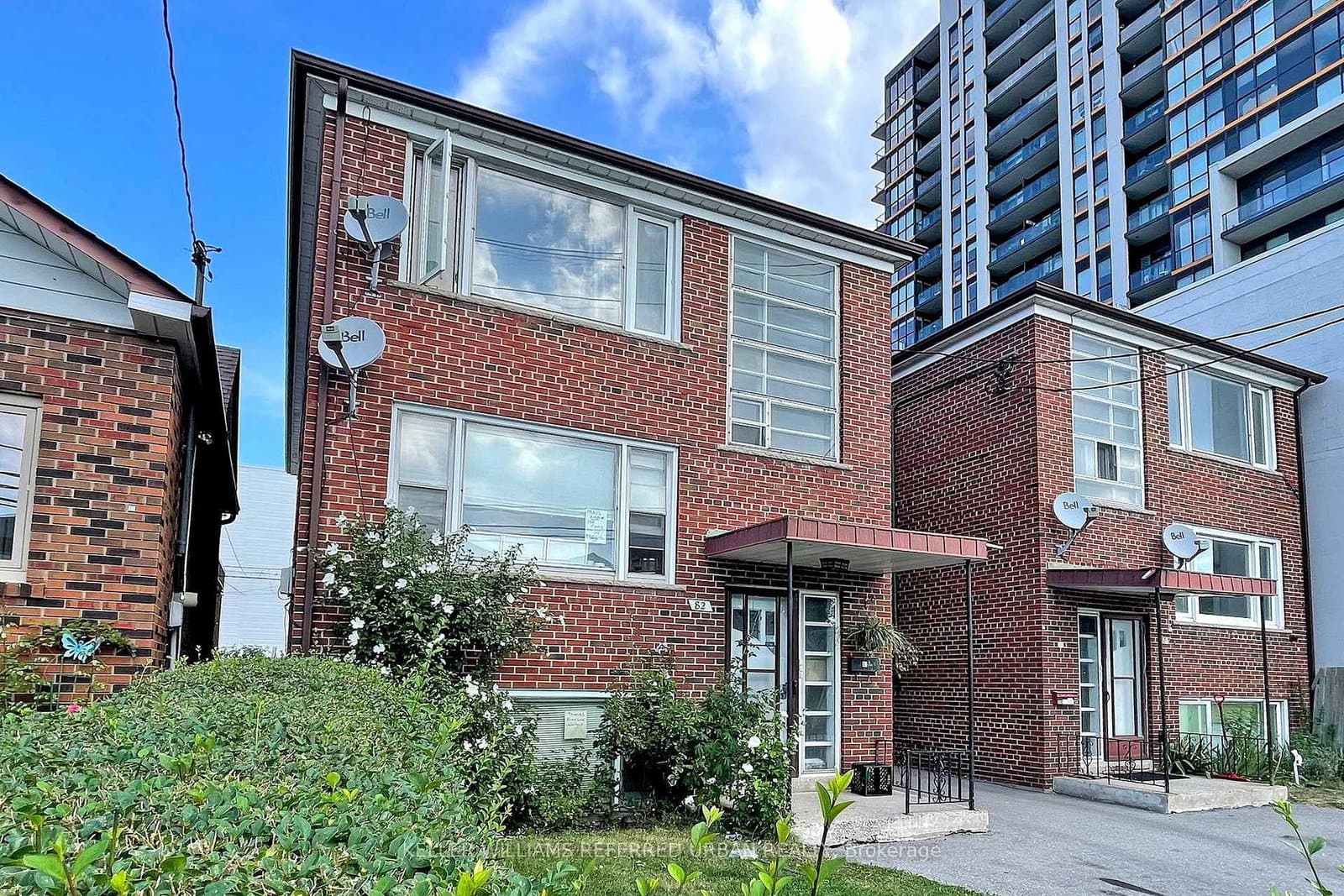 82 Lanark Avenue thumbnail 3