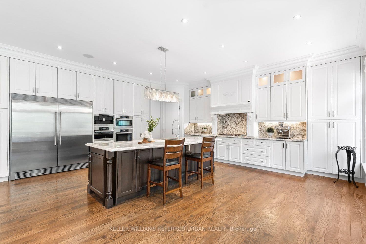 14 Tremont Crescent thumbnail 14