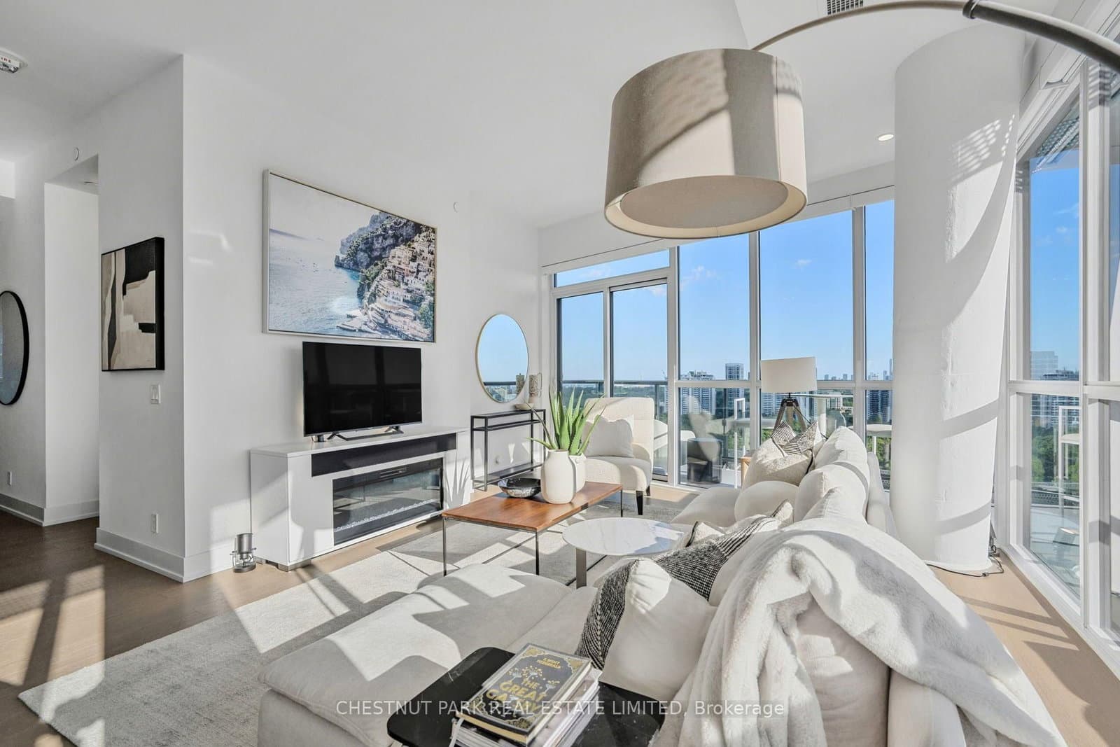 11 Lillian Street, Unit 1802 thumbnail 10