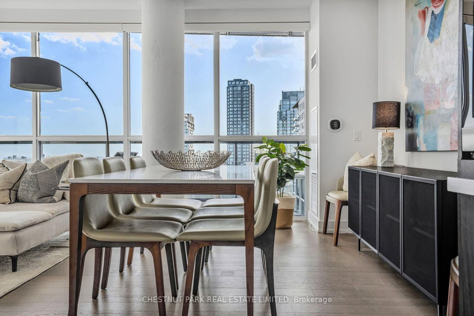 11 Lillian Street, Unit 1802 thumbnail 16