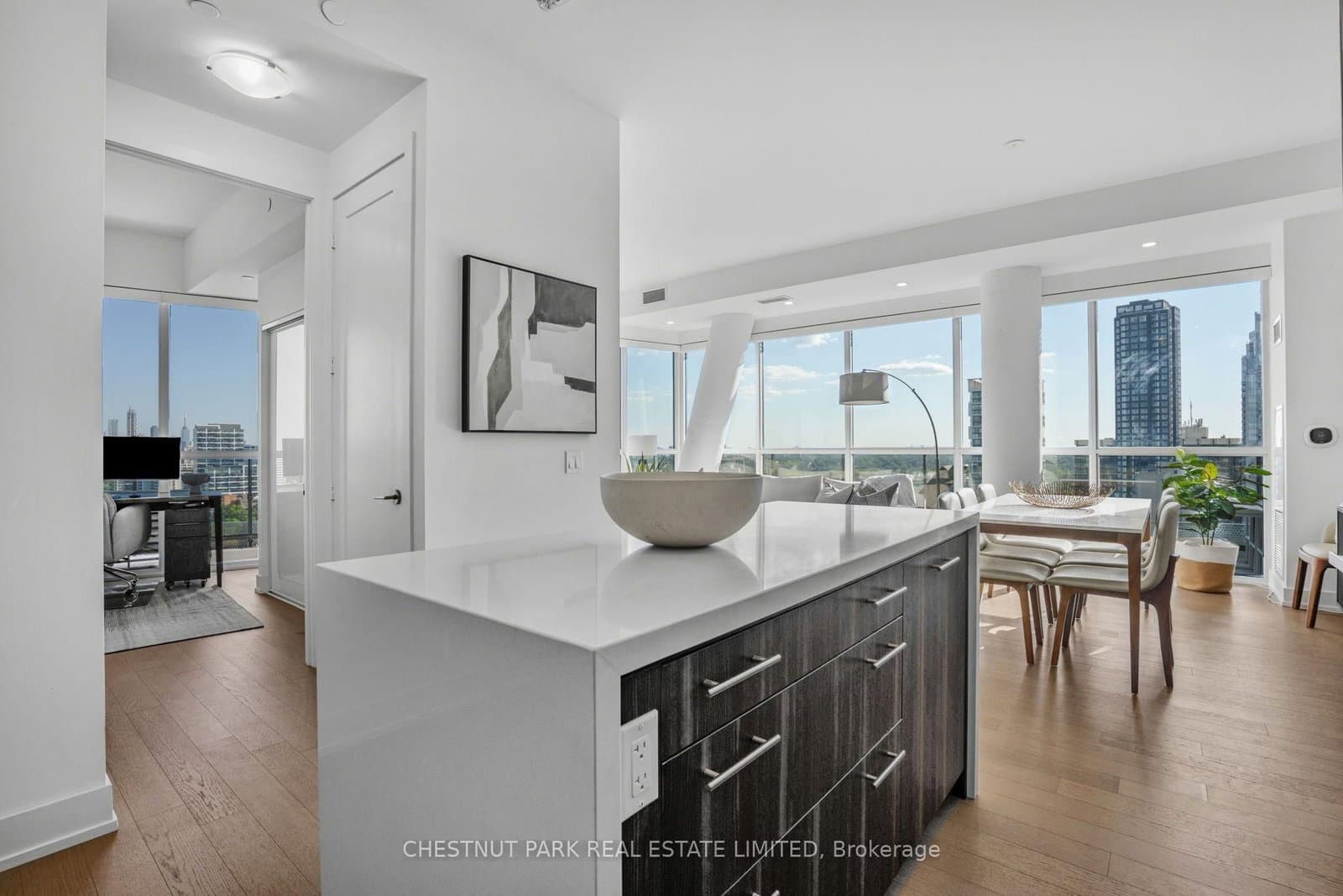 11 Lillian Street, Unit 1802 thumbnail 21
