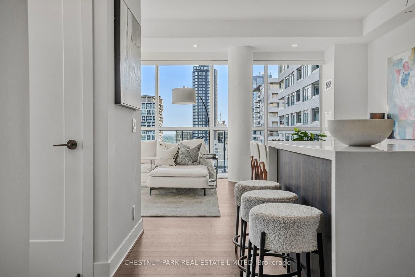 11 Lillian Street, Unit 1802 thumbnail 25