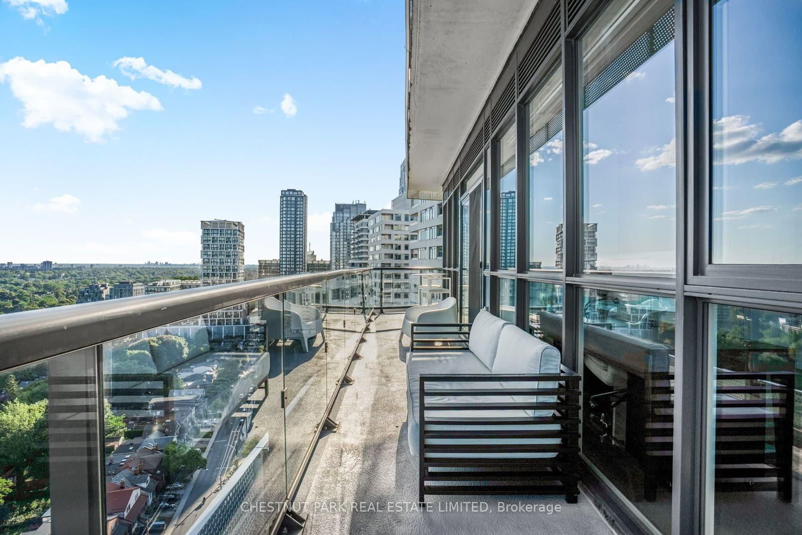 11 Lillian Street, Unit 1802 thumbnail 36