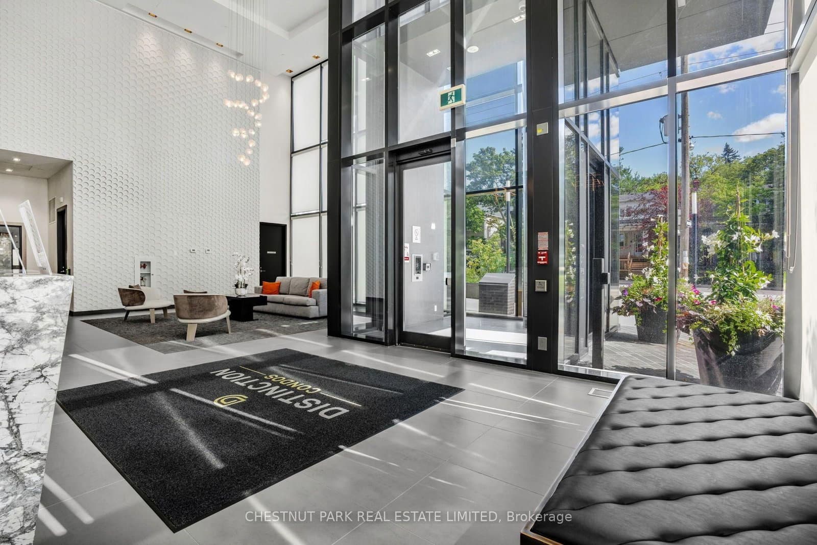 11 Lillian Street, Unit 1802 thumbnail 4