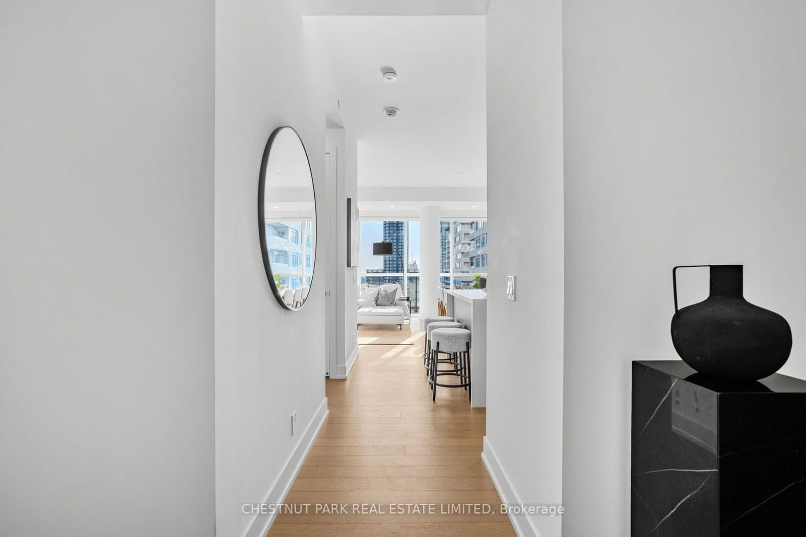 11 Lillian Street, Unit 1802 thumbnail 8