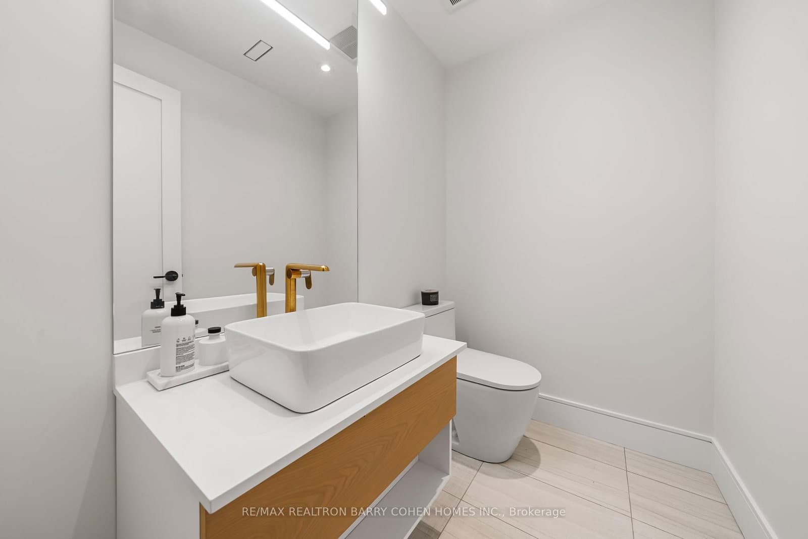 33 Lanark Avenue thumbnail 14