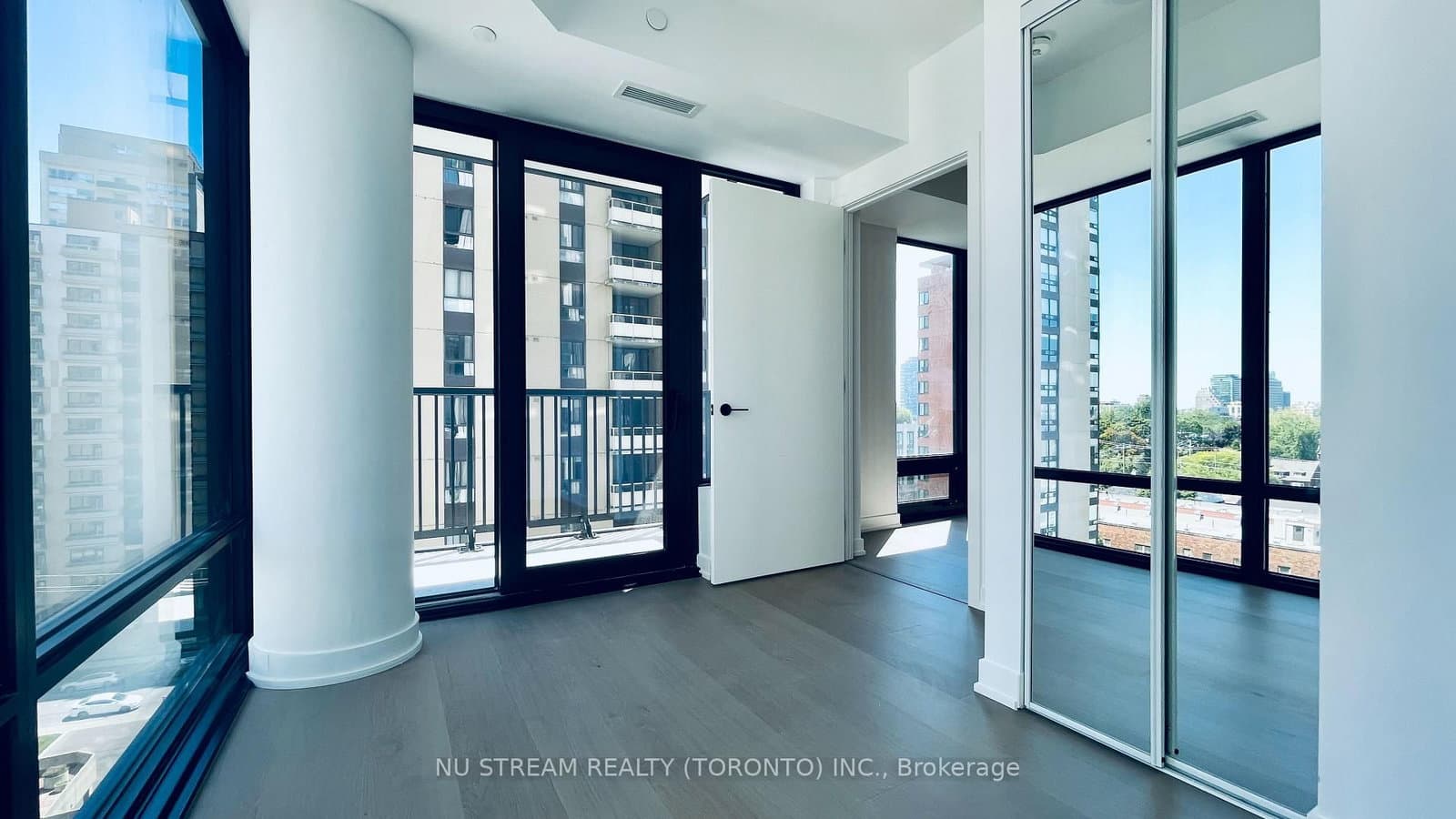 91 Montclair Avenue, Unit 1502 thumbnail 17