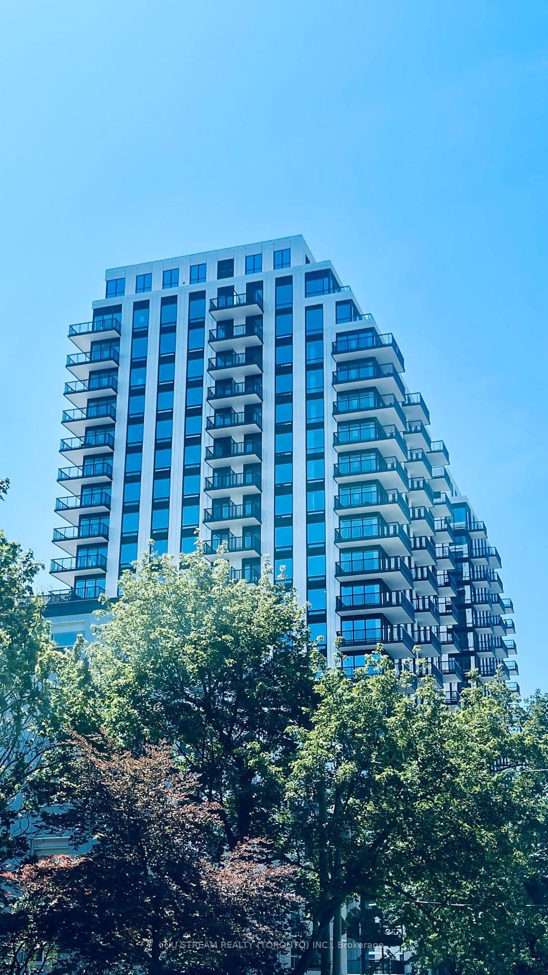 91 Montclair Avenue, Unit 1502 thumbnail 3
