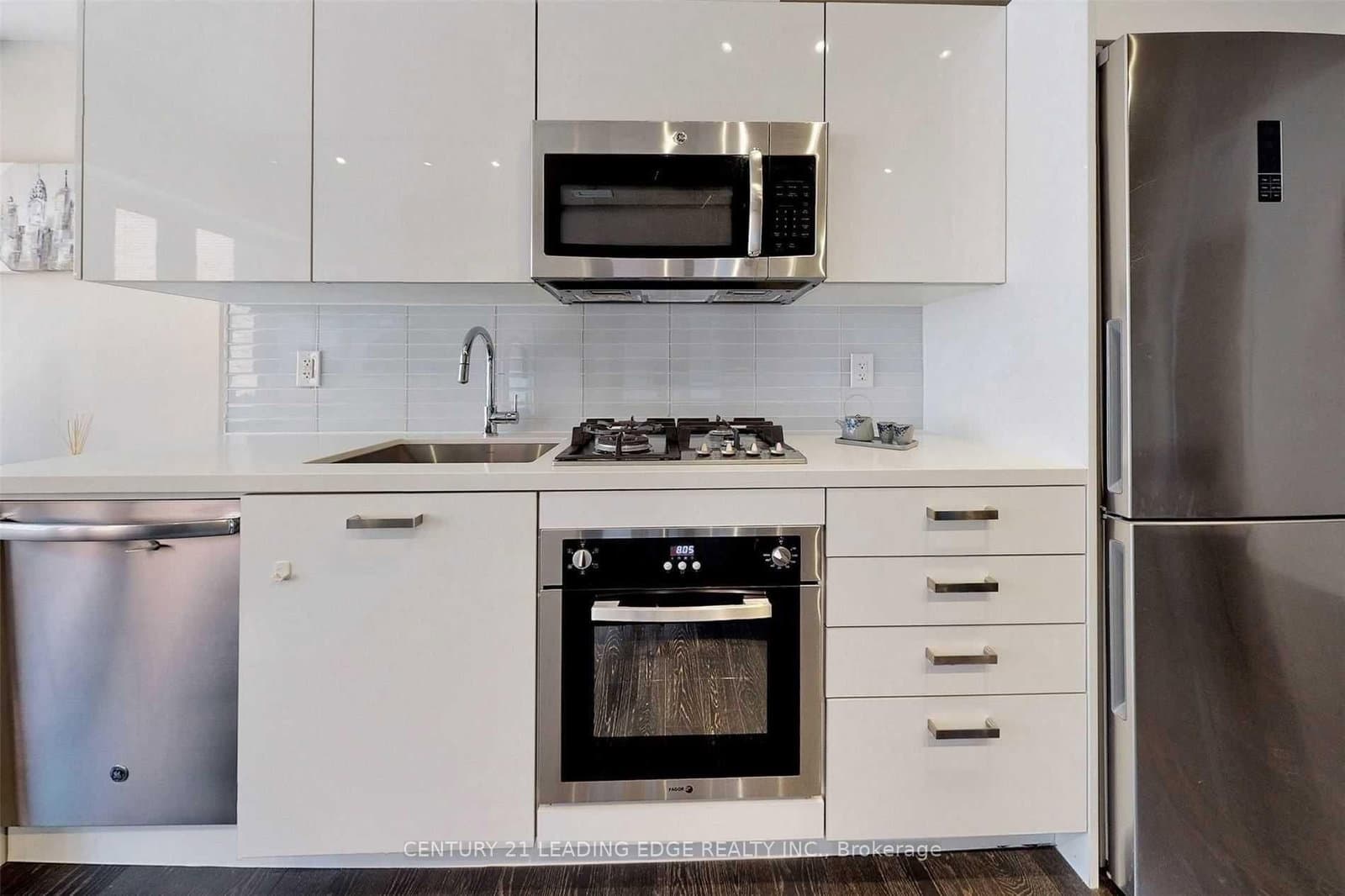 11 Charlotte Street, Unit 308 thumbnail 12