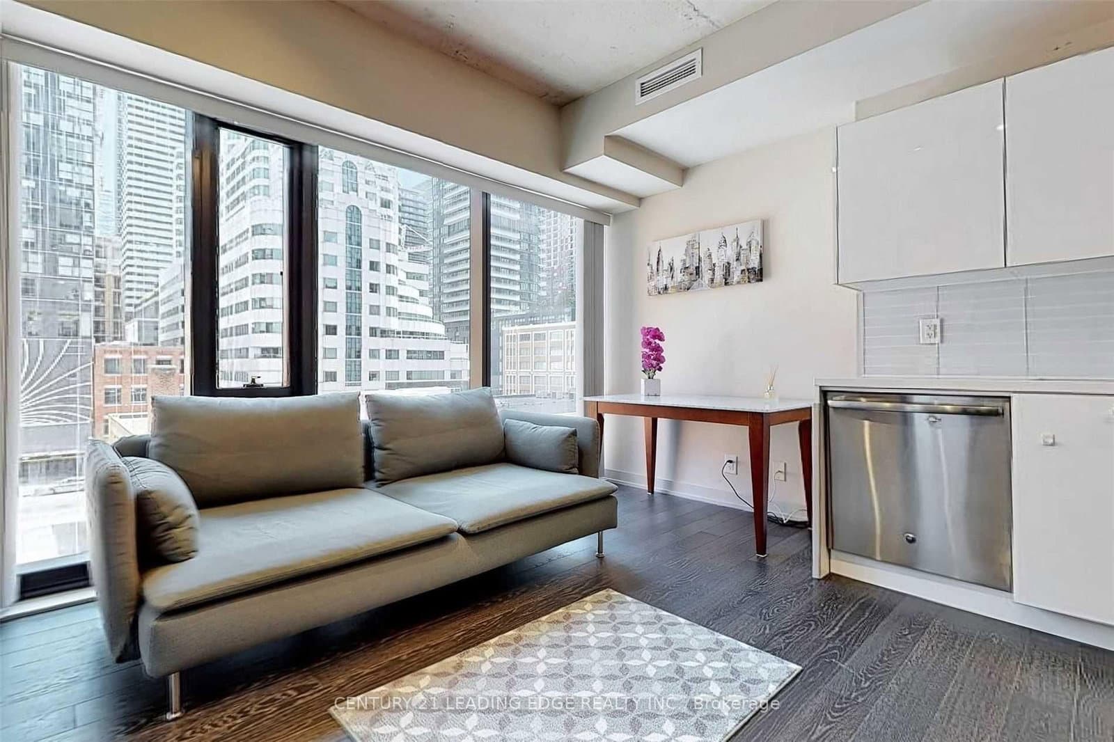 11 Charlotte Street, Unit 308 thumbnail 8