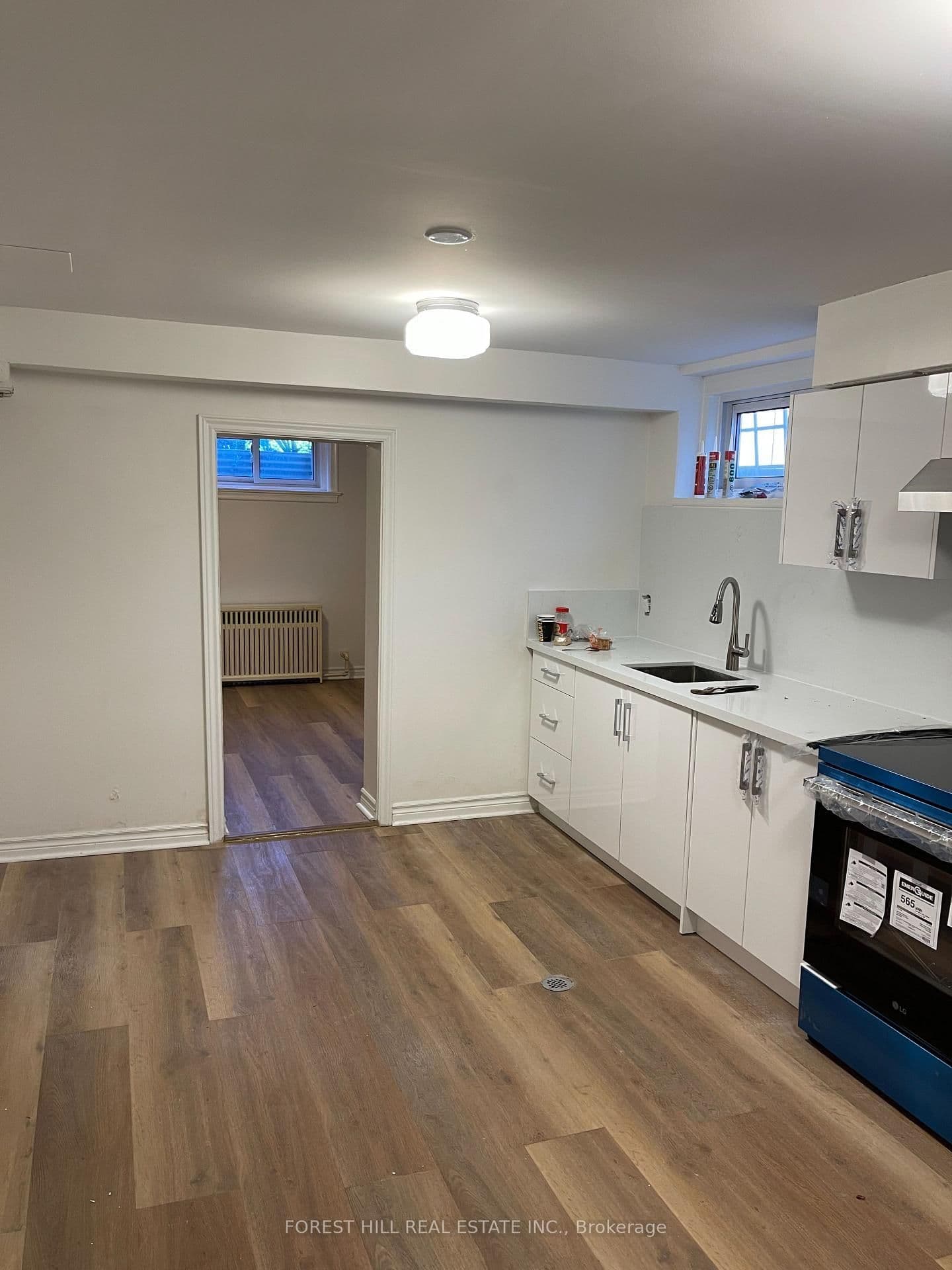 18 Irvington Crescent thumbnail 13