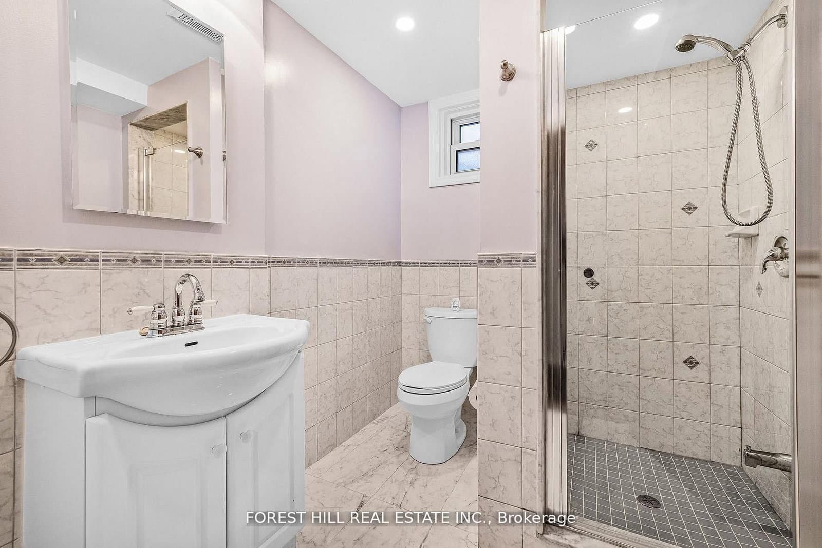 18 Irvington Crescent thumbnail 17