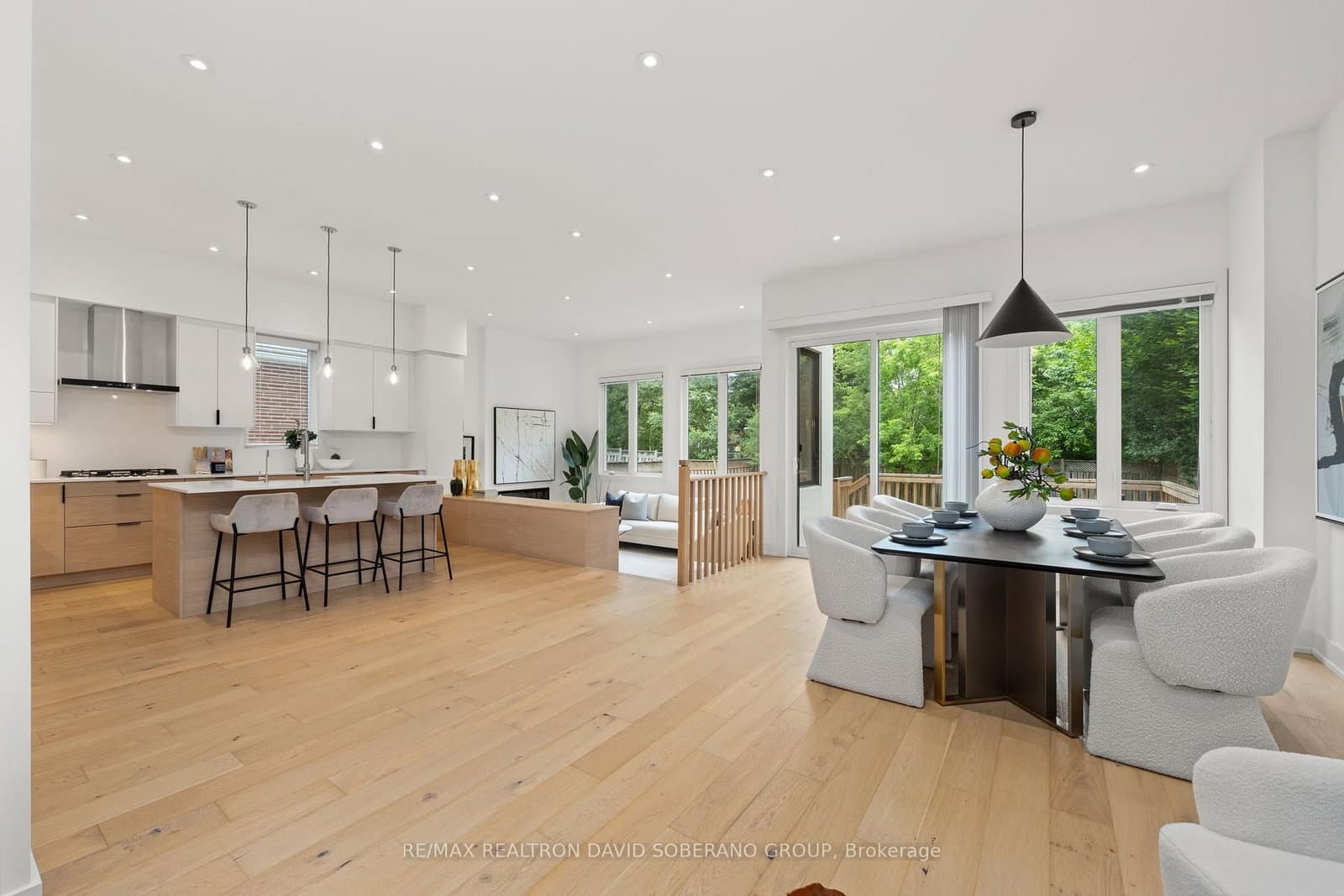 11 Barclay Road thumbnail 15