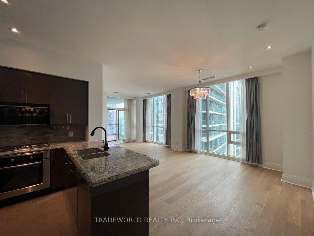 33 Bay Street, Unit 5003 thumbnail 11