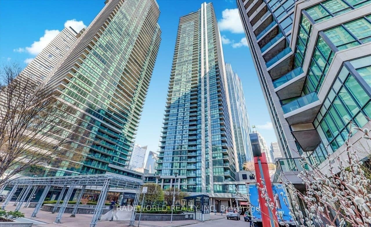 33 Bay Street, Unit 5003 thumbnail 2