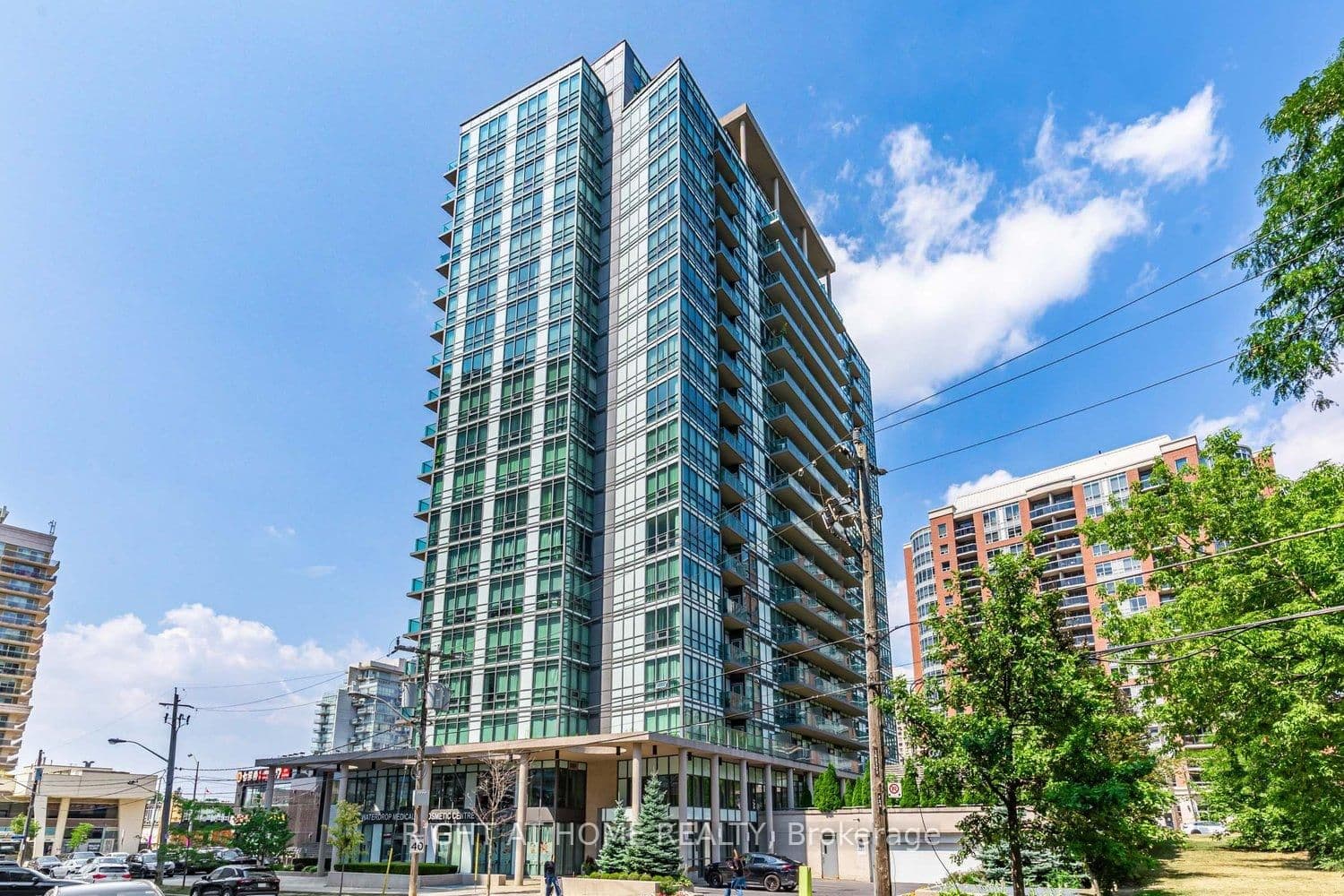 26 Norton Avenue, Unit 1603 thumbnail 24