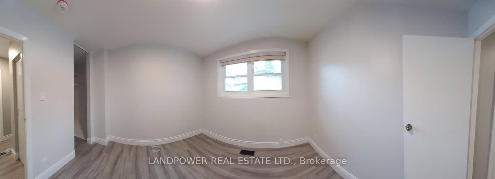 8 Clareville Crescent, Unit 3 bedrooms thumbnail 4