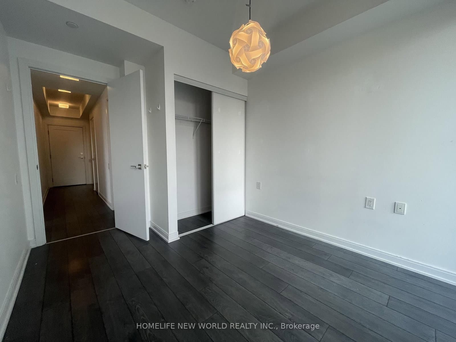 50 Charles Street E, Unit 3809 thumbnail 4