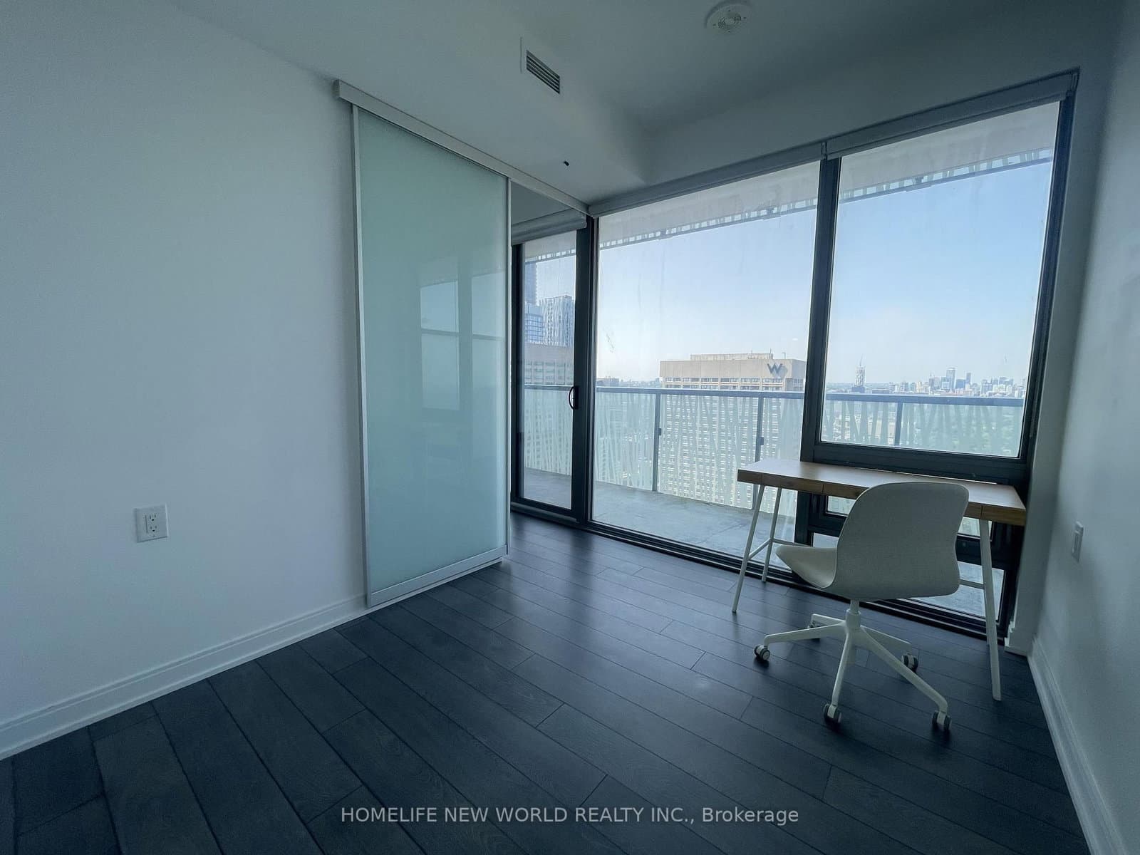 50 Charles Street E, Unit 3809 thumbnail 6