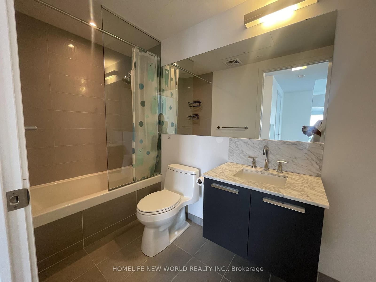 50 Charles Street E, Unit 3809 thumbnail 7
