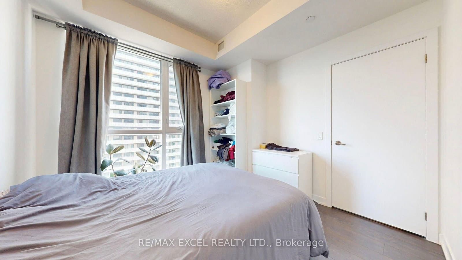 87 Peter Street, Unit 2507 thumbnail 10