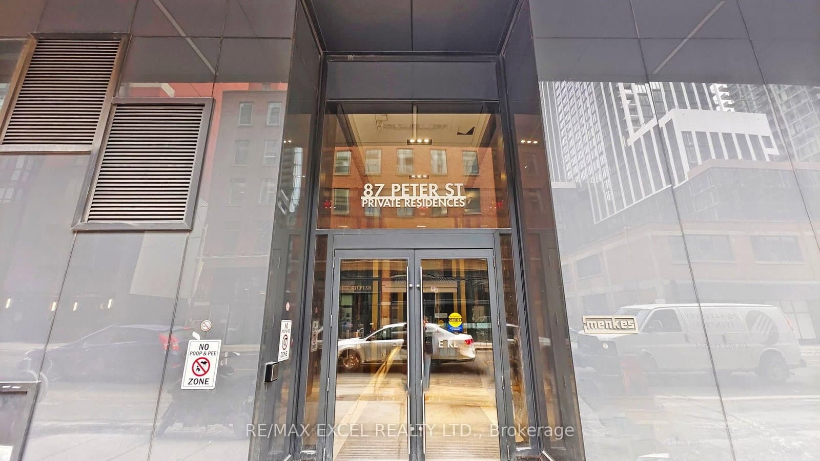 87 Peter Street, Unit 2507 thumbnail 3