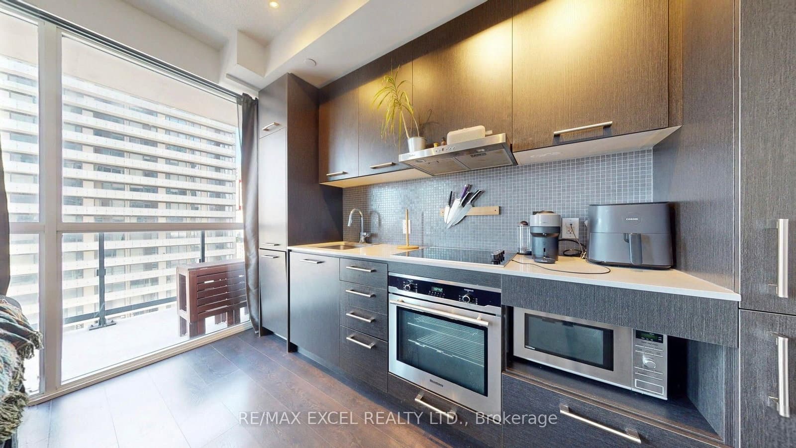 87 Peter Street, Unit 2507 thumbnail 7