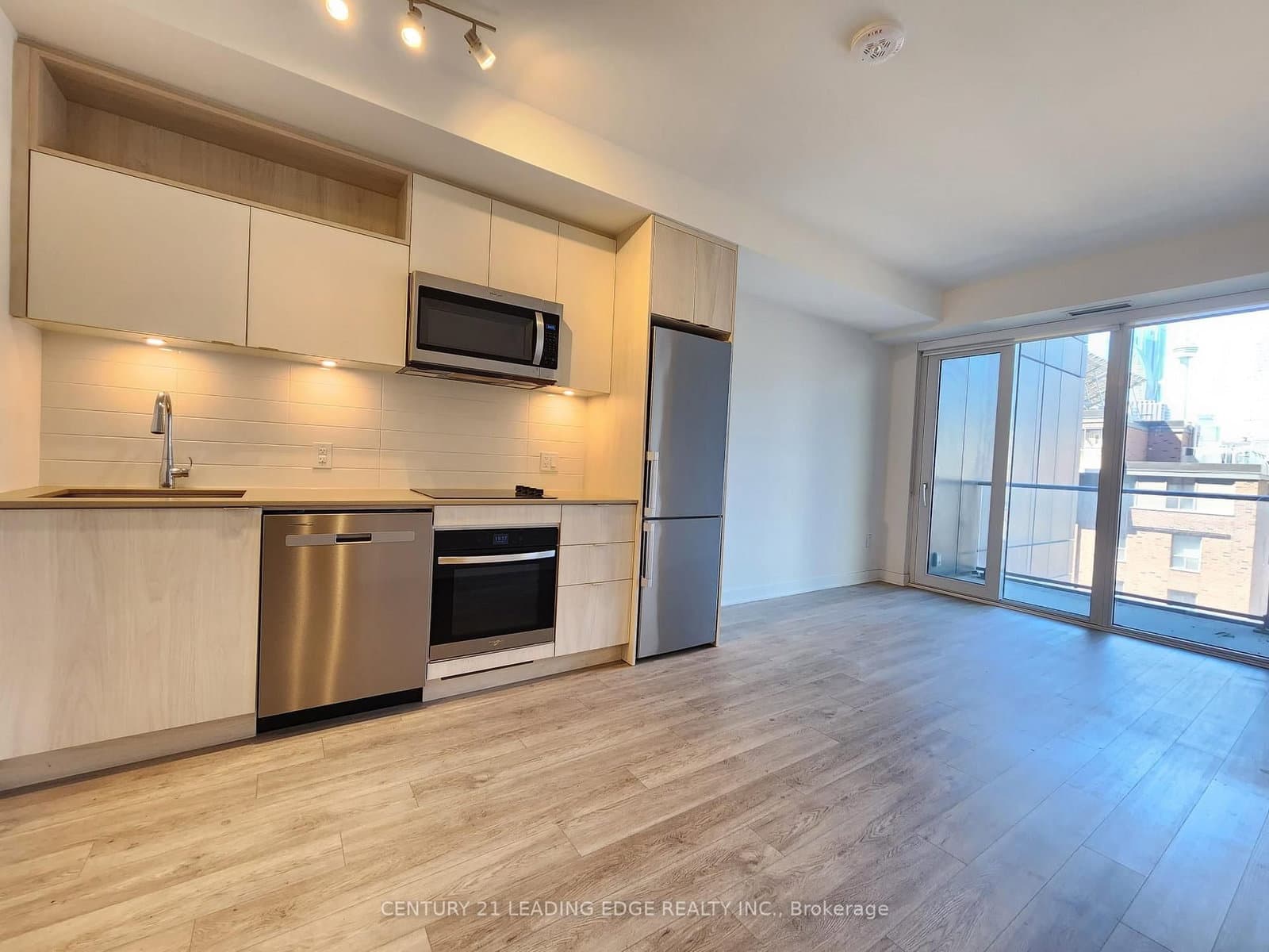 135 Lower Sherbourne Street, Unit 565 thumbnail 2