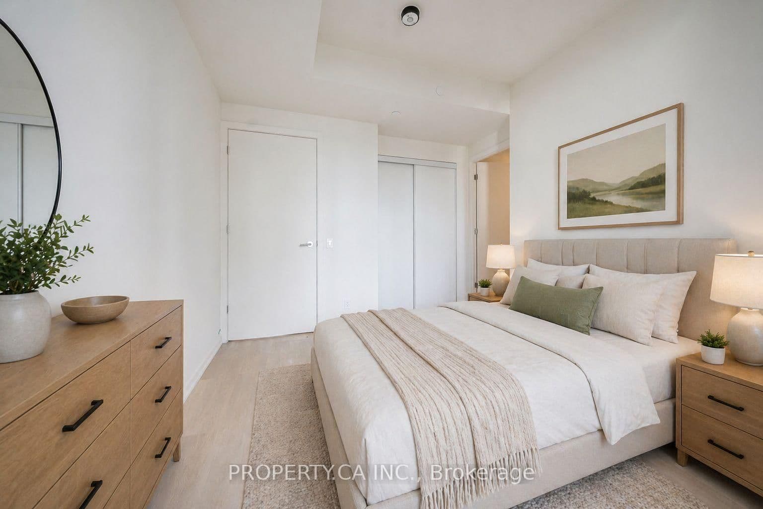 109 Erskine Avenue, Unit 604 thumbnail 6