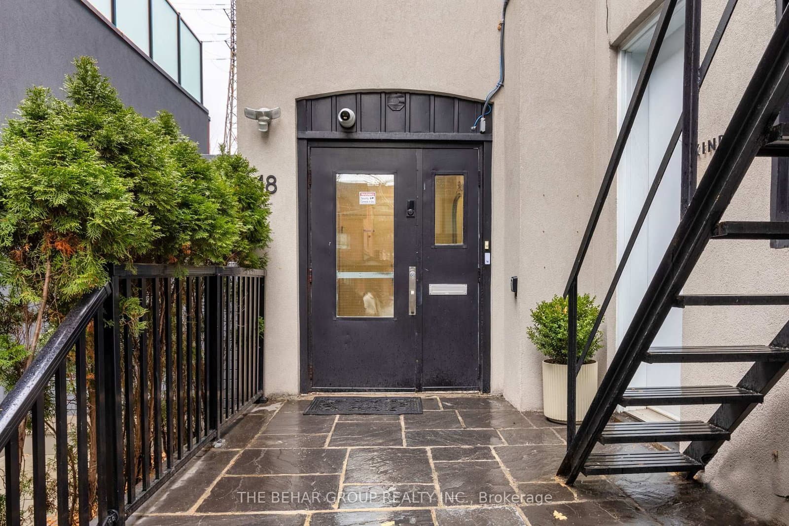 18 Dupont Street, Unit 1 thumbnail 2