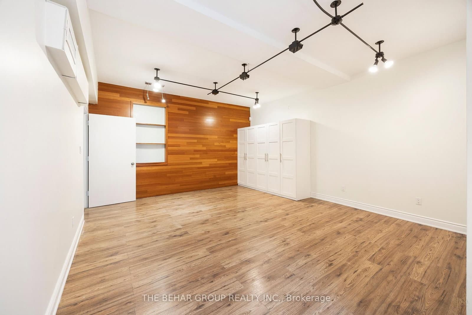 18 Dupont Street, Unit 1 thumbnail 4