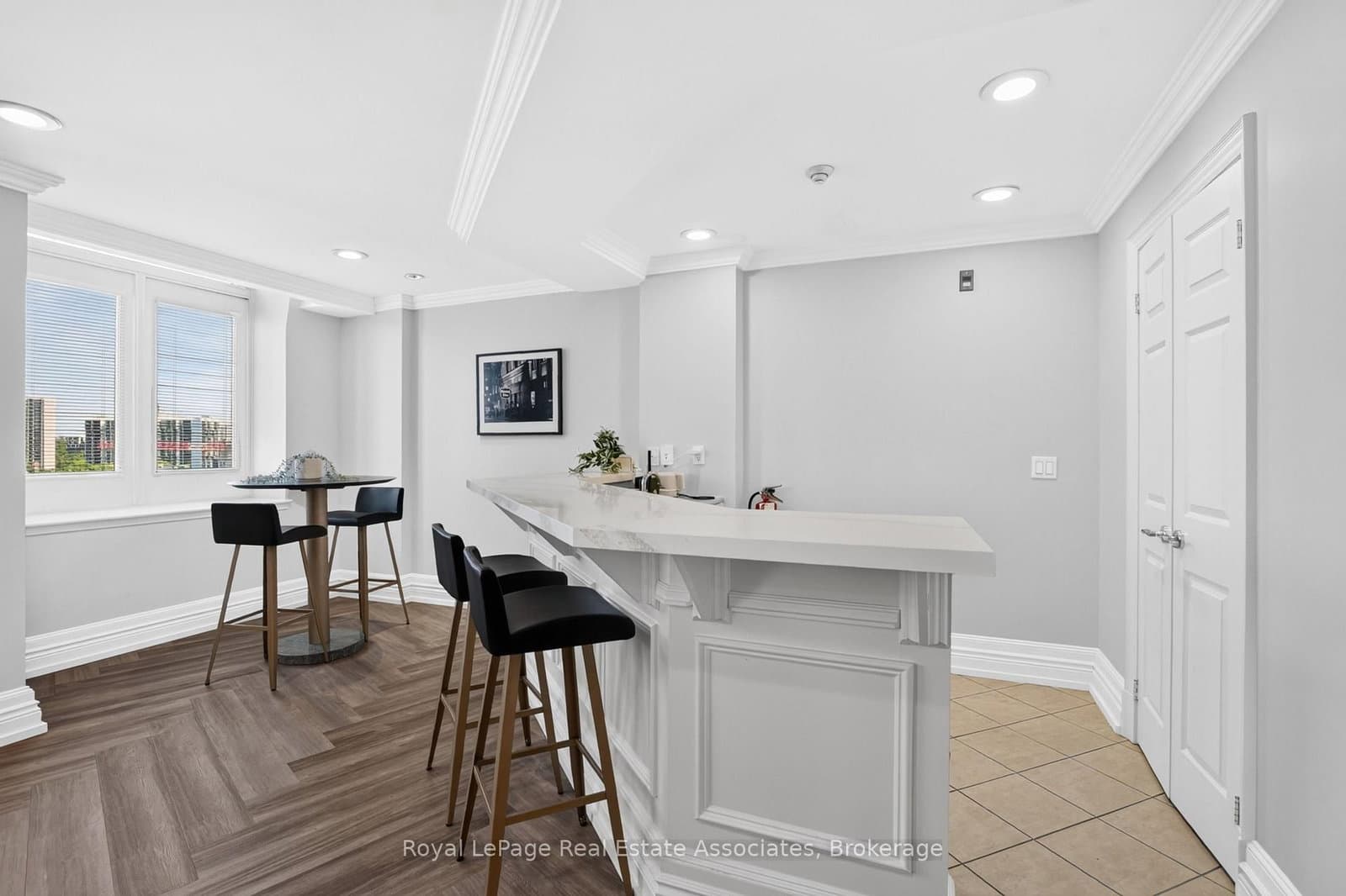 115 Richmond Street E, Unit 1006 thumbnail 34