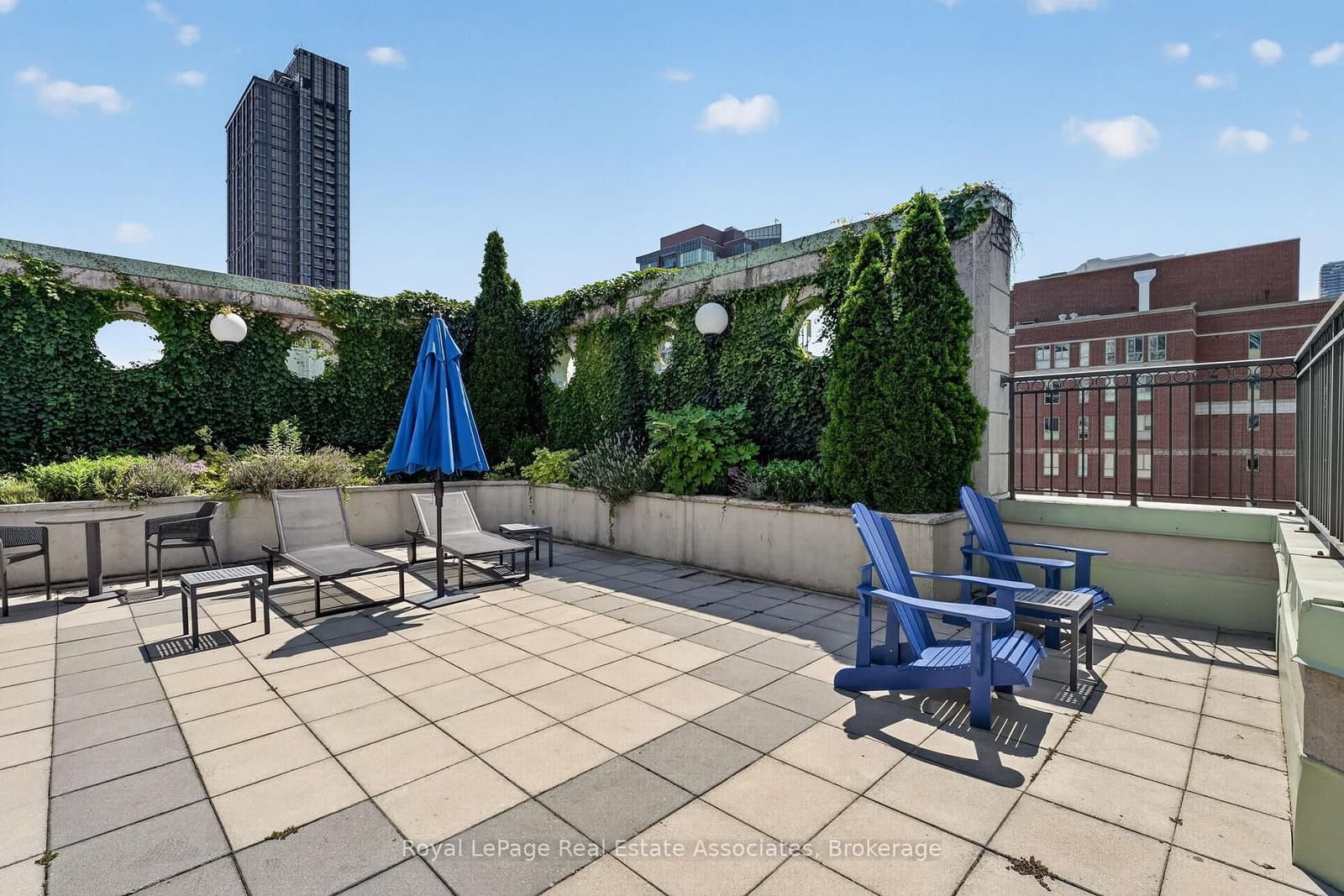 115 Richmond Street E, Unit 1006 thumbnail 40