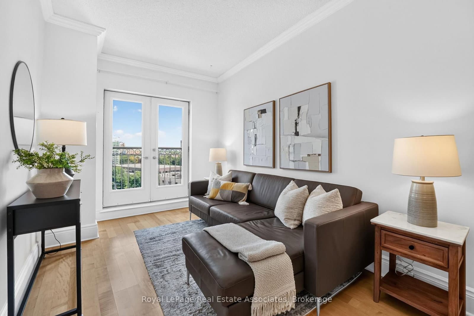 115 Richmond Street E, Unit 1006 thumbnail 9