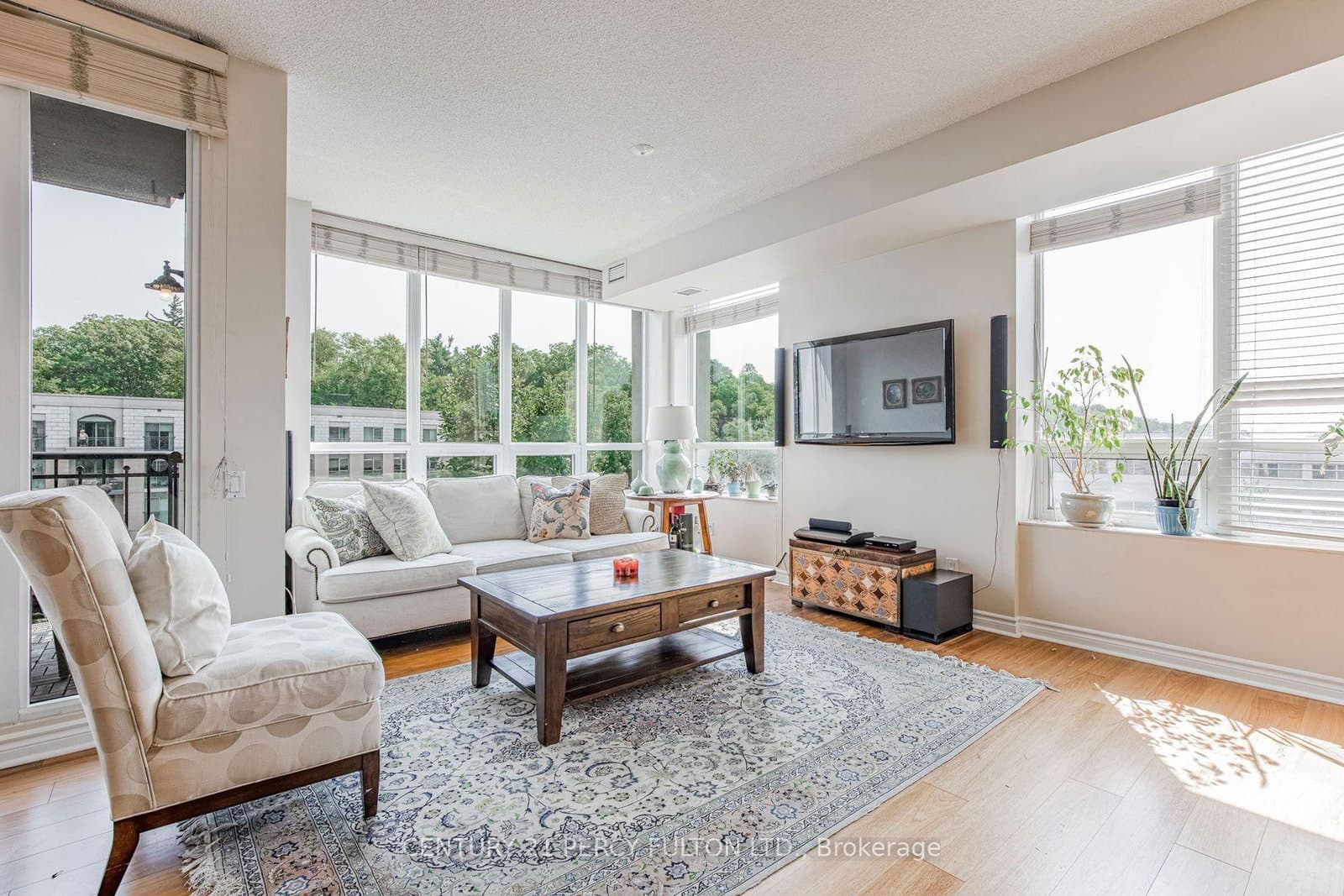 18 William Carson Crescent, Unit 816 thumbnail 11
