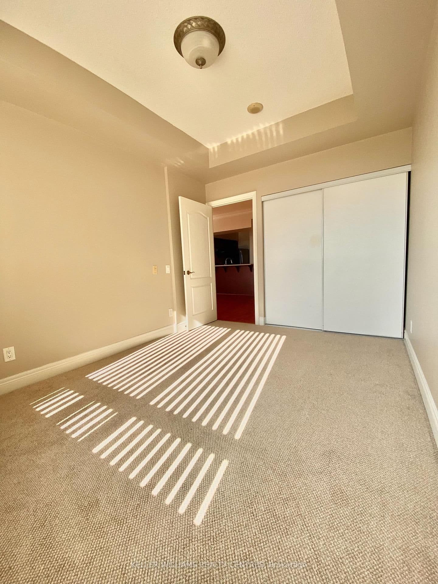 1 Clairtrell Road, Unit 1005 thumbnail 12