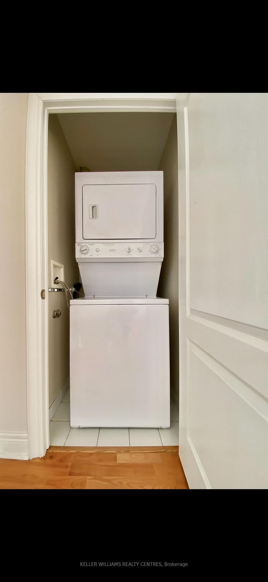 1 Clairtrell Road, Unit 1005 thumbnail 15