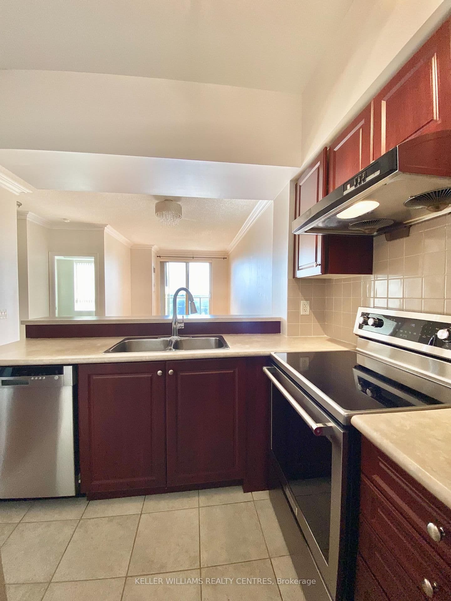 1 Clairtrell Road, Unit 1005 thumbnail 7