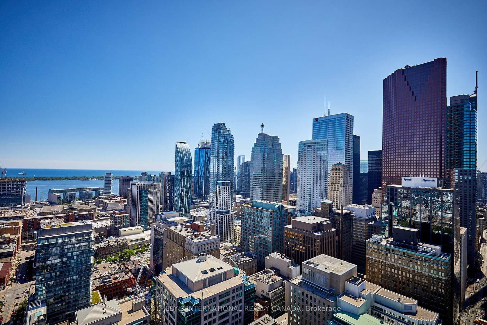 33 Lombard Street, Unit 4204 thumbnail 29
