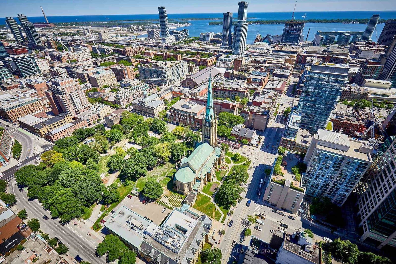 33 Lombard Street, Unit 4204 thumbnail 30