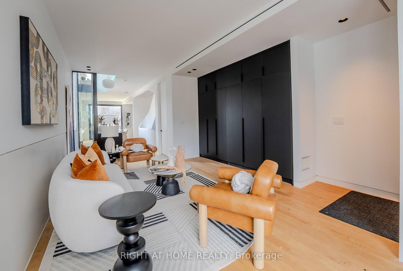 79 Northcote Avenue thumbnail 4