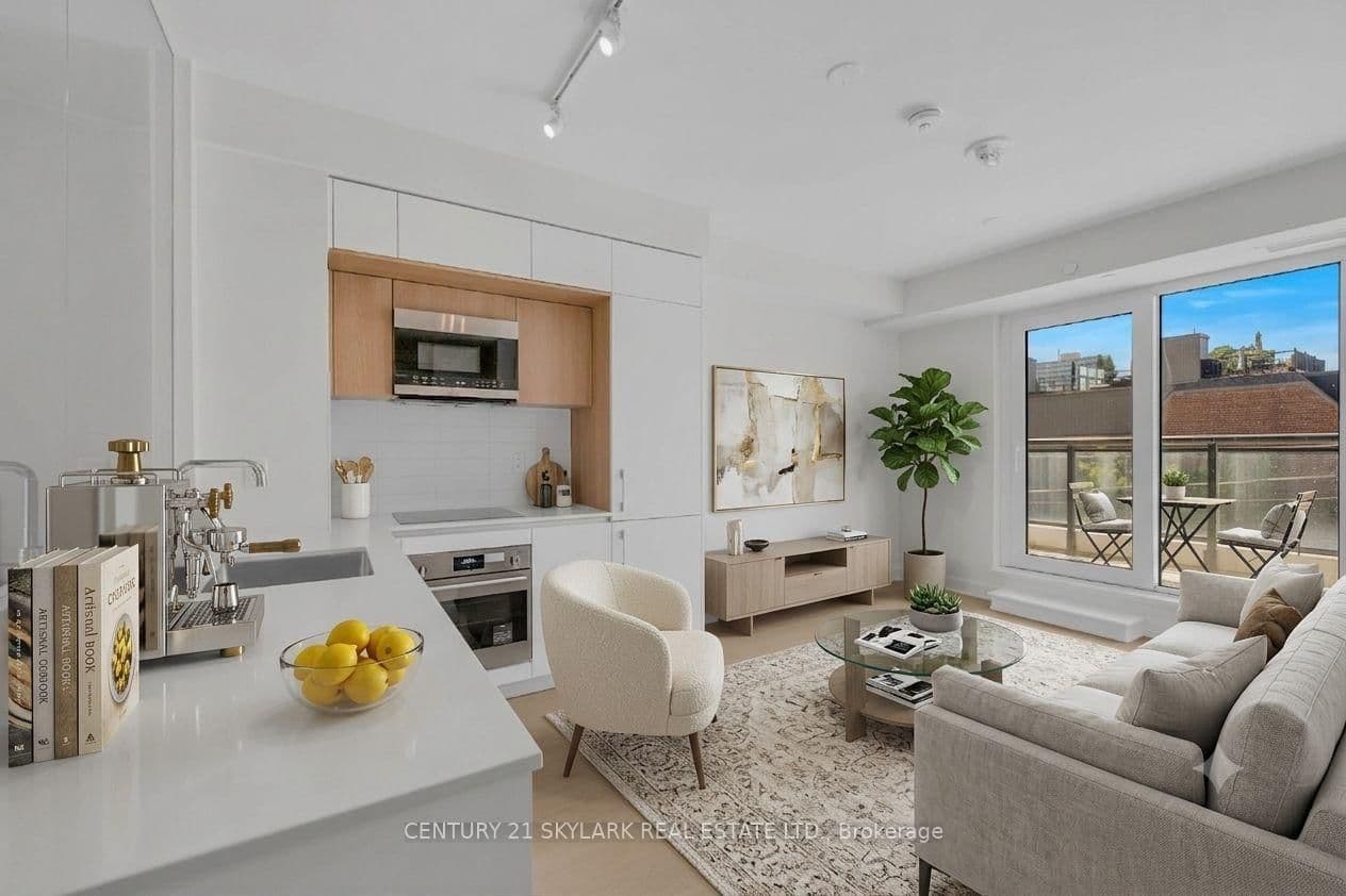 322 Dupont Street, Unit 206 thumbnail 3