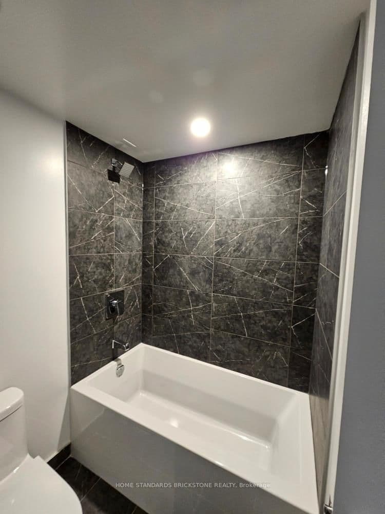 82 Dalhousie Street, Unit 3015 thumbnail 11