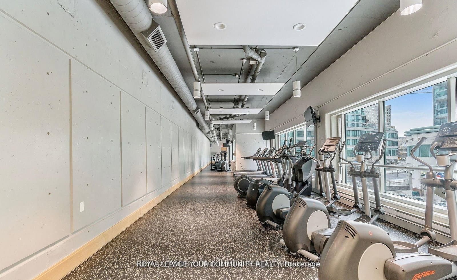 10 Queens Quay W, Unit 2402 thumbnail 31