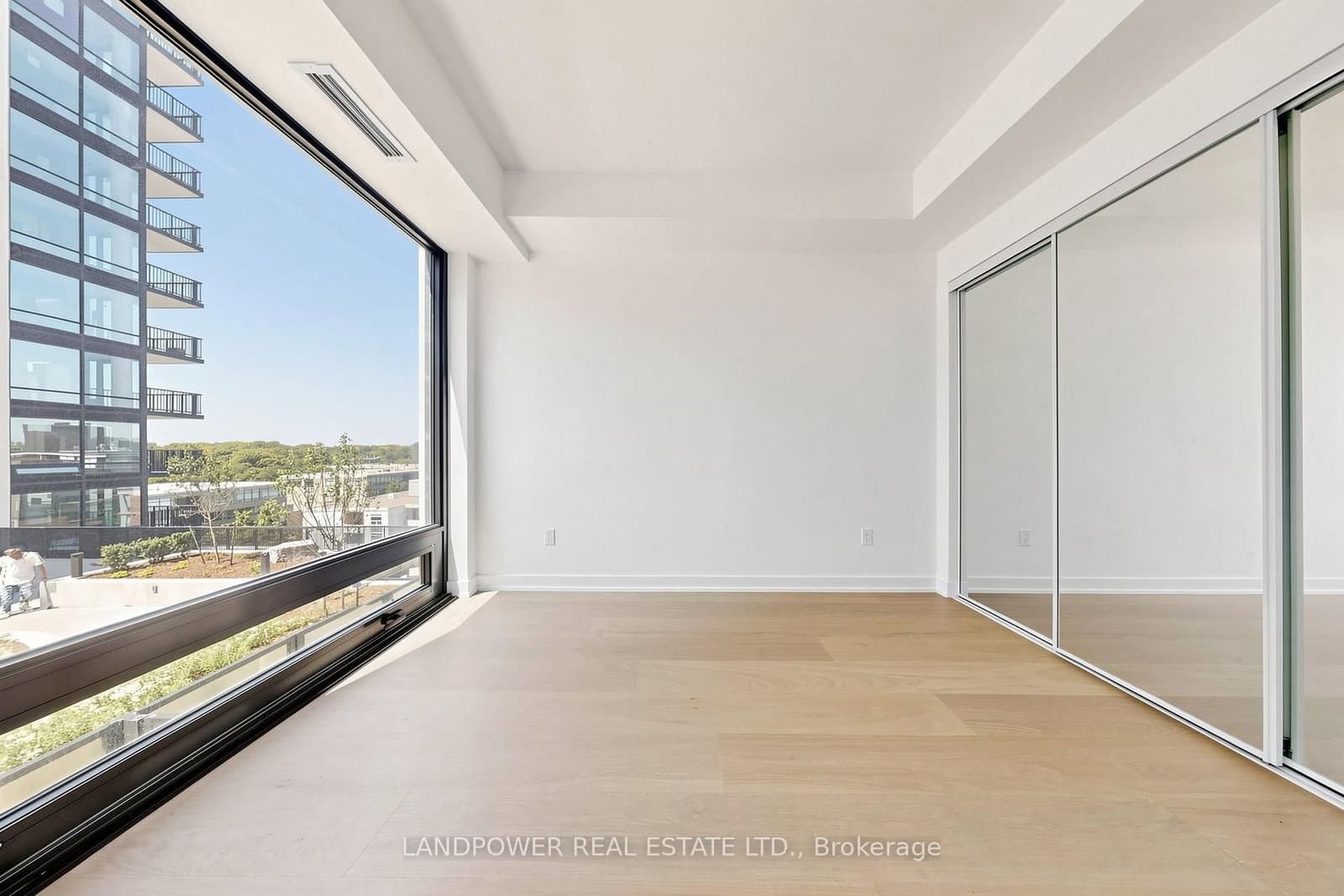 89 Montclair Avenue, Unit 1026 thumbnail 22