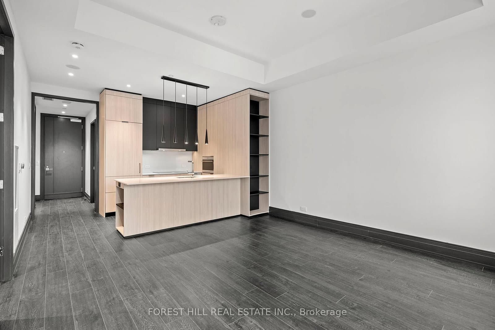 2 Avenue Road, Unit 1304 thumbnail 5