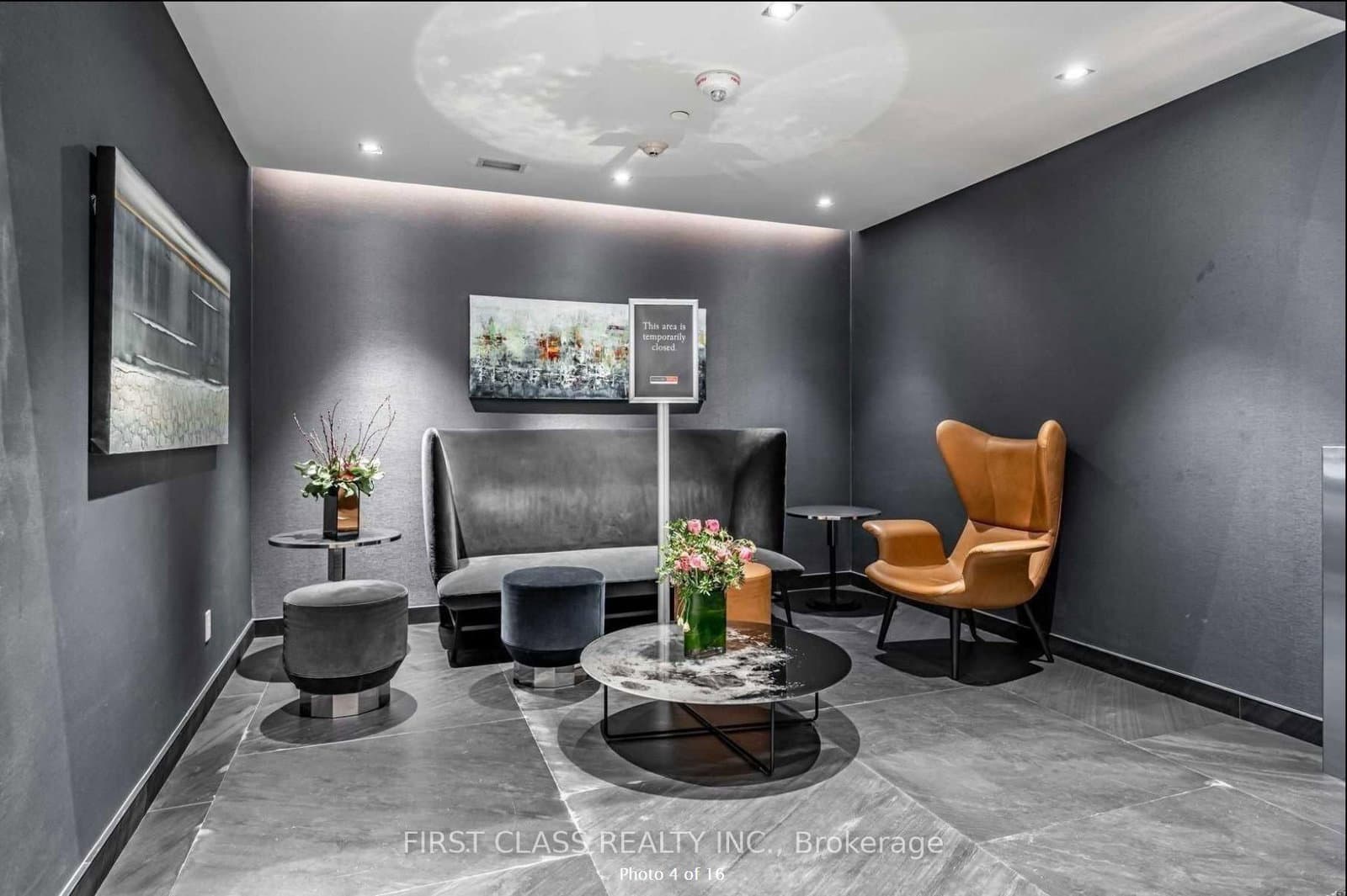 28 Wellesley Street E, Unit 3504 thumbnail 3